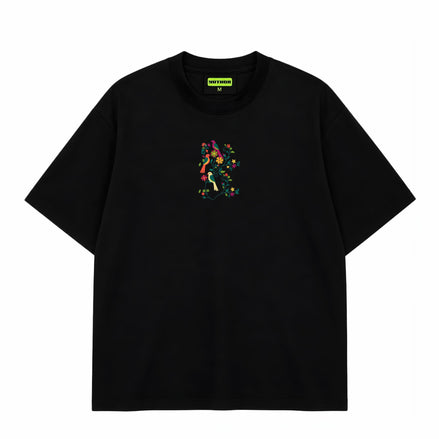 Flora And Fauna - Oversized T-shirt