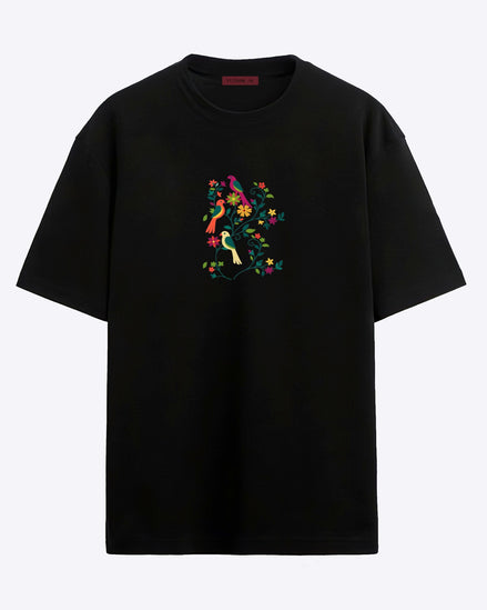 Flora And Fauna - Oversized T-shirt